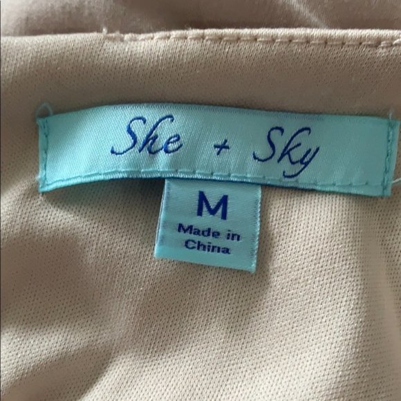 She + Sky Beige & Black Short Romper Size Medium - Picture 6 of 6